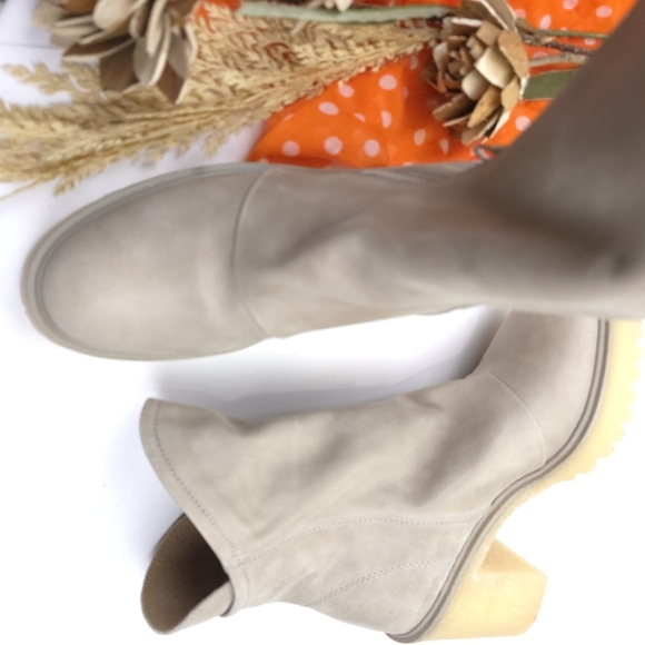 Free People Stylish Grey Beige Platform Boots Sz 38½ - Picture 8 of 16